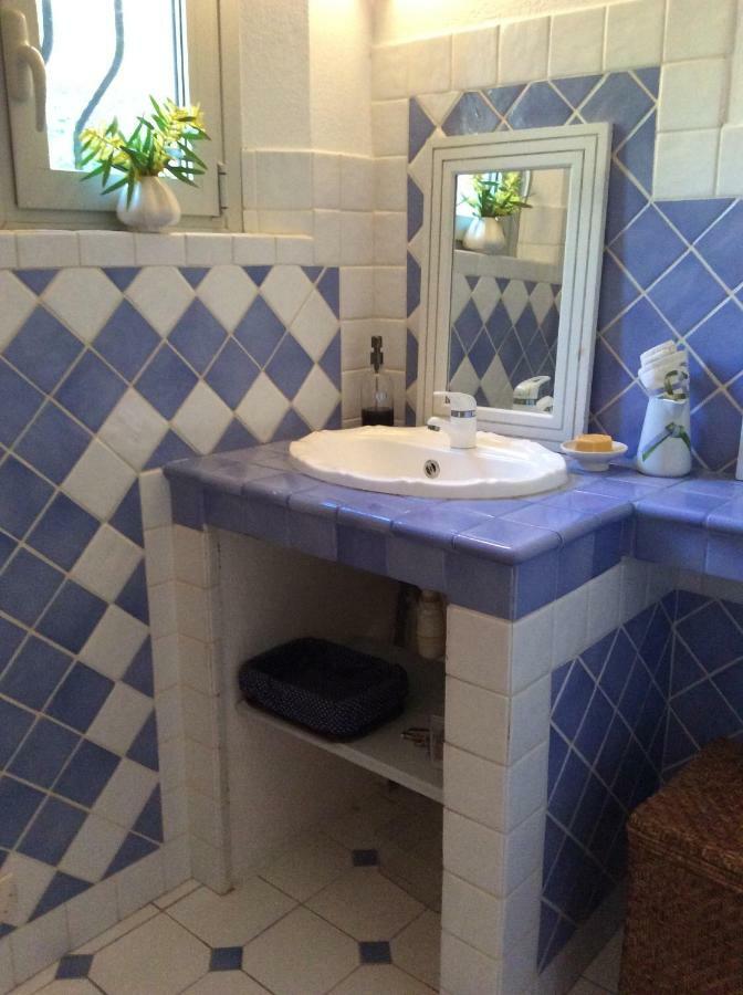 Le Mas Amore Bed & Breakfast Gassin Dış mekan fotoğraf