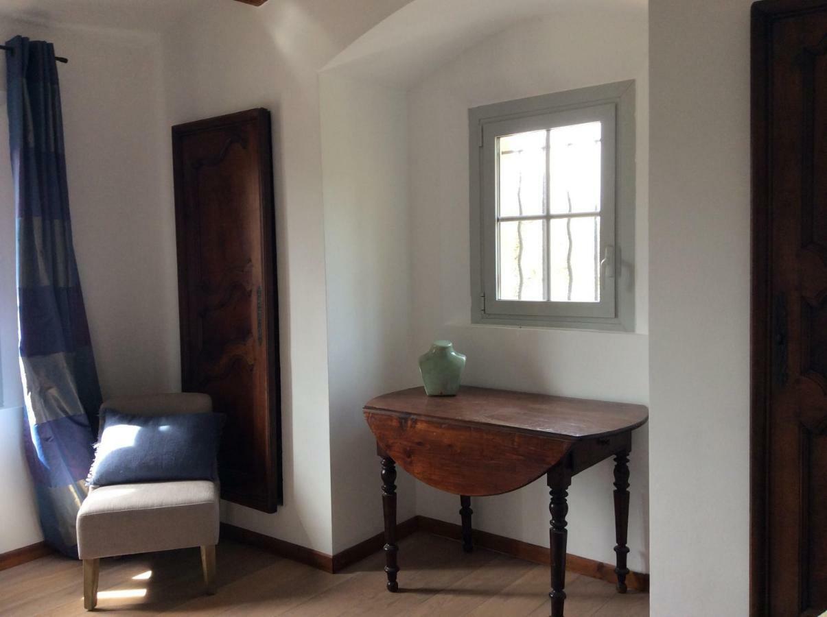 Le Mas Amore Bed & Breakfast Gassin Dış mekan fotoğraf