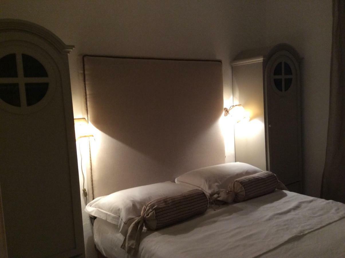 Le Mas Amore Bed & Breakfast Gassin Dış mekan fotoğraf